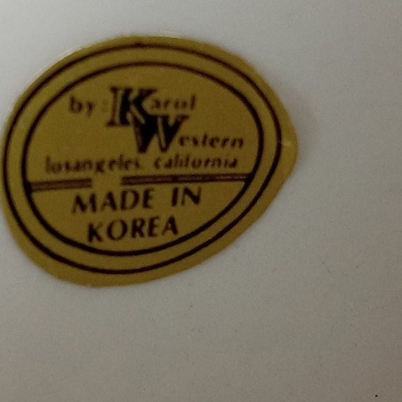 Karol Western Bell - Picture 12 of 16